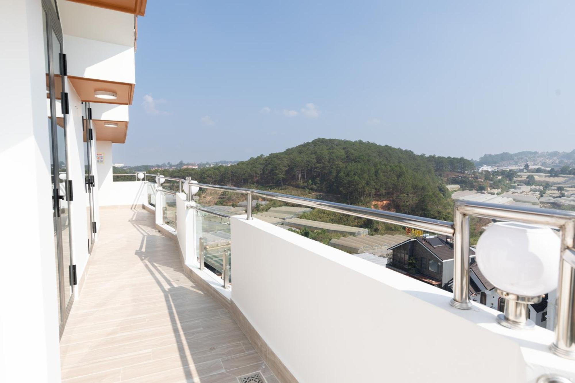 Khach San Anh Sang - Light House Hotel Dalat Bagian luar foto