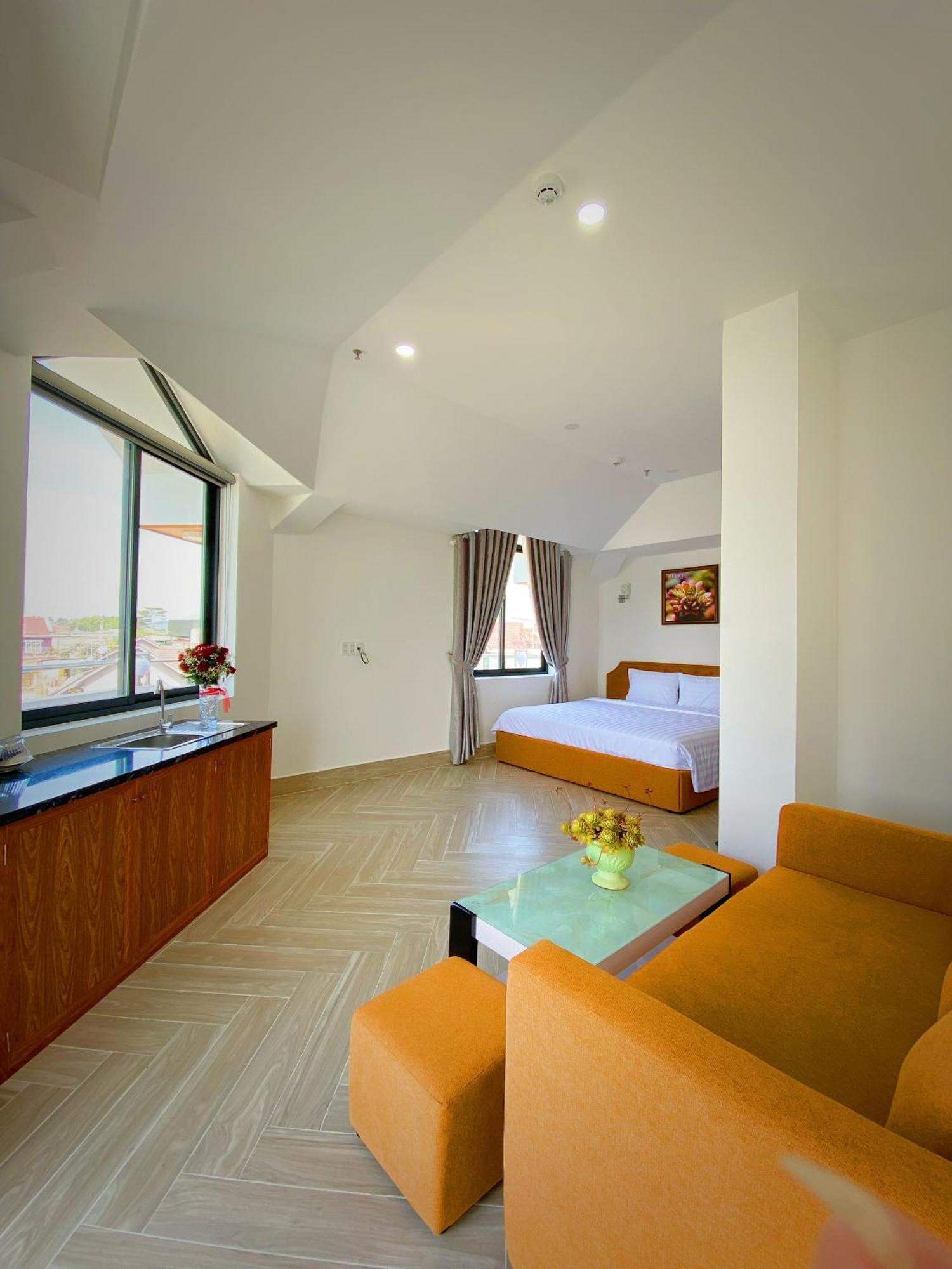 Khach San Anh Sang - Light House Hotel Dalat Bagian luar foto