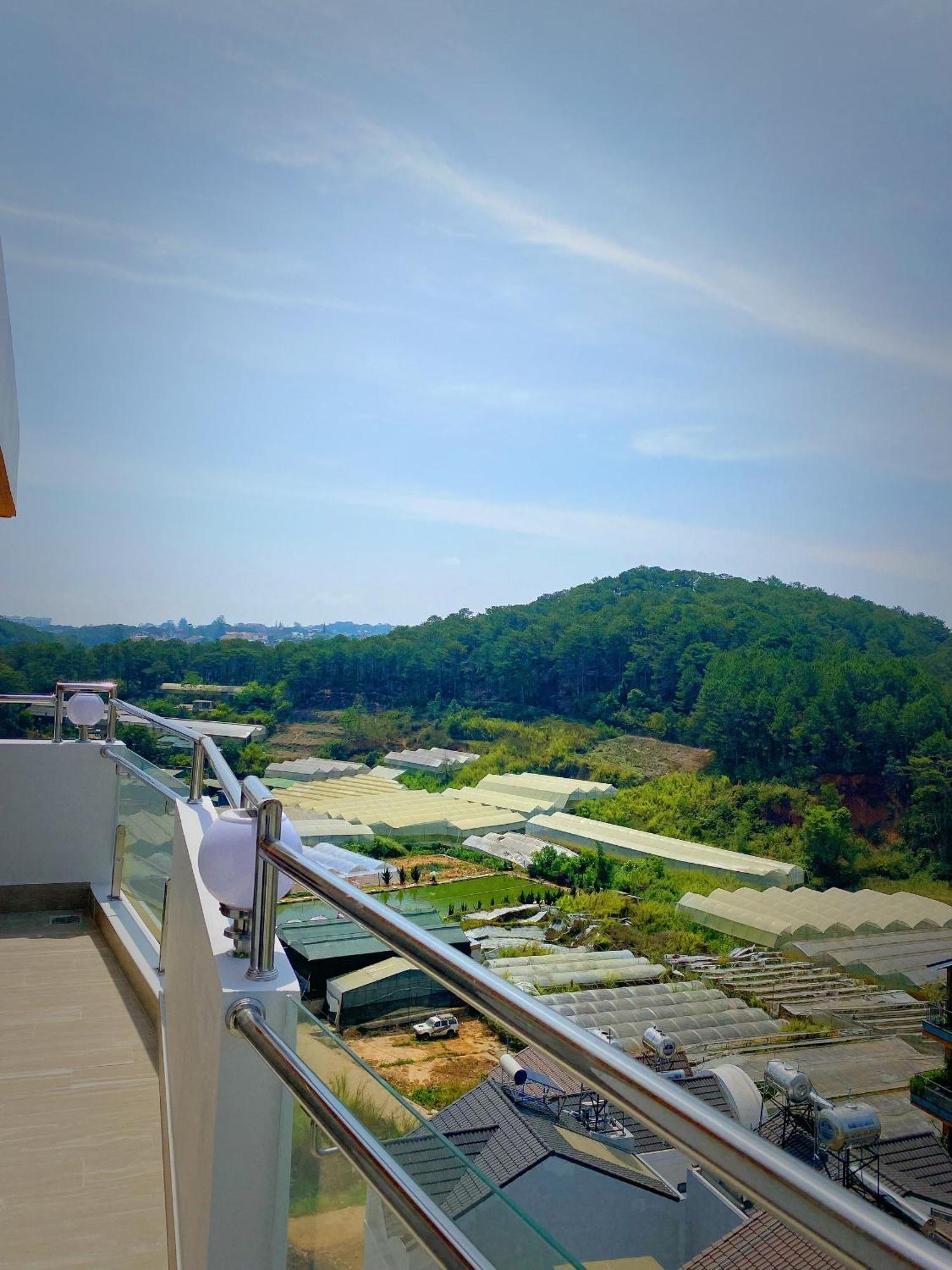 Khach San Anh Sang - Light House Hotel Dalat Bagian luar foto